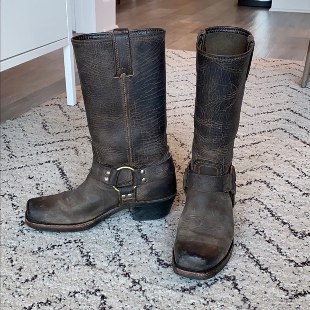 Frye Harness 12R Boots, Brown, Size 7